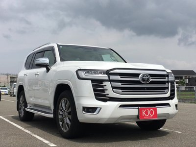 2024 Toyota LAND CRUISER 300 — миниатюра 12