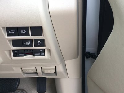 2024 Toyota LAND CRUISER 300 — миниатюра 21
