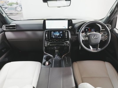 LEXUS LX - 6