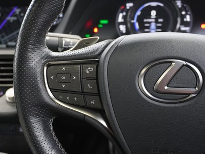 صورة مصغرة 25 لـ 2019 Lexus LS