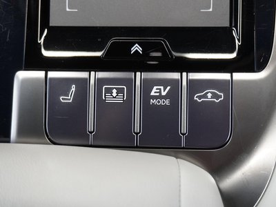 صورة مصغرة 45 لـ 2019 Lexus LS