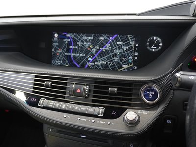 صورة مصغرة 37 لـ 2019 Lexus LS