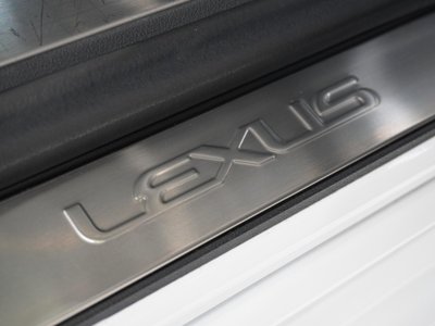 صورة مصغرة 73 لـ 2019 Lexus LS