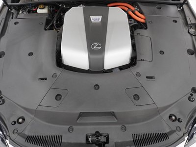 صورة مصغرة 79 لـ 2019 Lexus LS