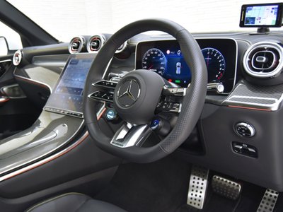 2025 Mercedes-BENZ GLC AMG — миниатюра 21
