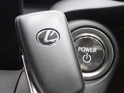 2023 Lexus RC thumbnail 21