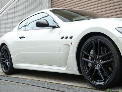 صورة 4 لـ 2015 Maserati GRANTURISMO