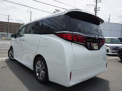 TOYOTA ALPHARD - 10