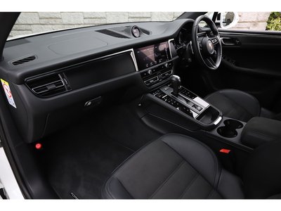 صورة مصغرة 39 لـ 2023 Porsche MACAN