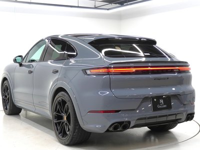 صورة 7 لـ 2023 Porsche CAYENNE