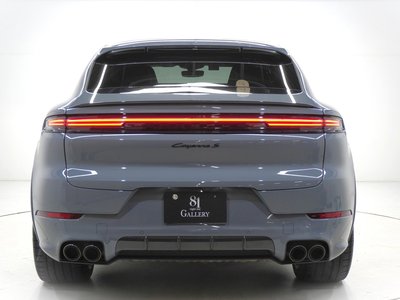صورة 6 لـ 2023 Porsche CAYENNE