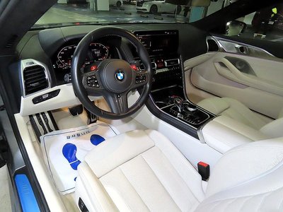 BMW 8 SERIES - 10