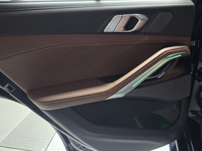 2025 BMW X6 thumbnail 15