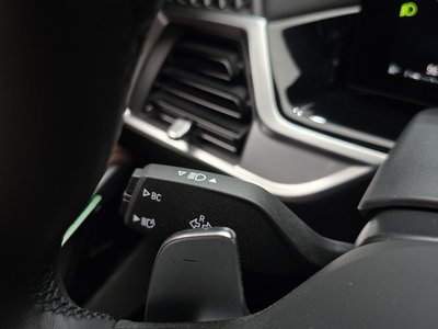 2025 BMW X6 thumbnail 26