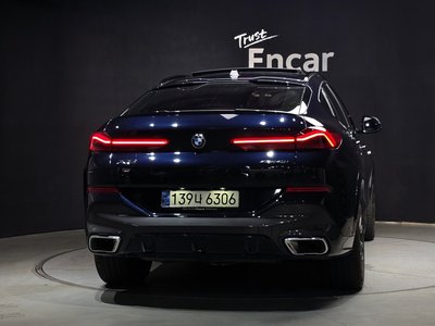 صورة 4 لـ 2025 BMW X6