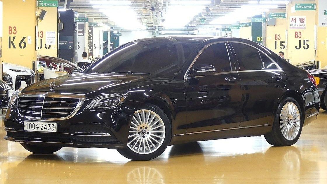 MERCEDES-BENZ S-CLASS - View 1