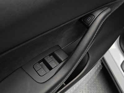 2022 Tesla MODEL Y 缩略图 16