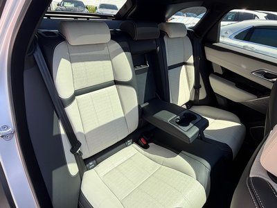 2022 LAND Rover RANGE ROVER VELAR — миниатюра 22