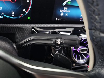 MERCEDES-BENZ A-CLASS - 9