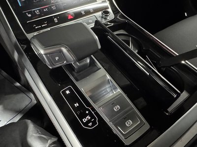 صورة مصغرة 11 لـ 2026 AUDI Q8