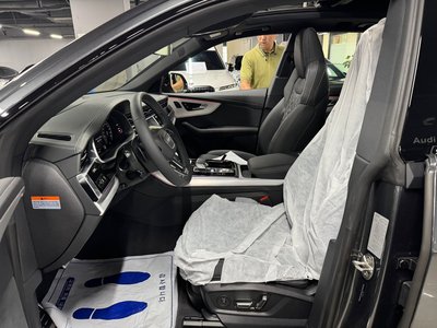 2026 AUDI Q8 photo 4