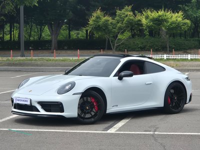 PORSCHE 911 - 1