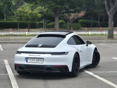 PORSCHE 911 - 3