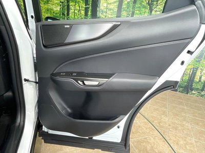 صورة مصغرة 71 لـ 2022 Lexus NX