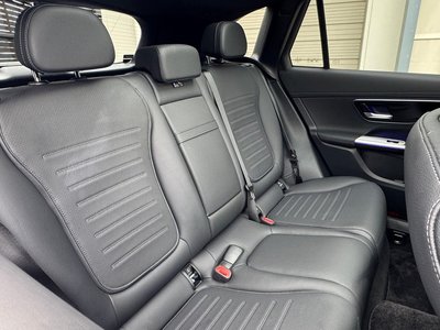 2025 Mercedes-BENZ GLC — миниатюра 25