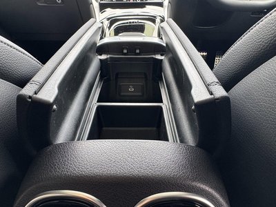 2025 Mercedes-BENZ GLC — миниатюра 32