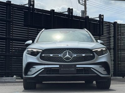 2025 Mercedes-BENZ GLC photo 2