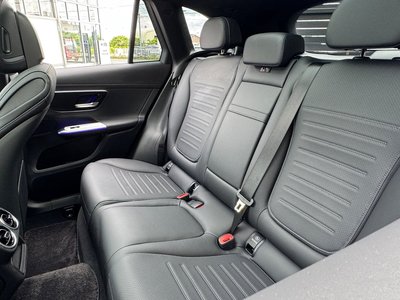 2025 Mercedes-BENZ GLC — миниатюра 26