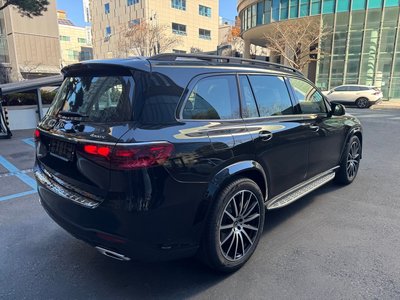 MERCEDES-BENZ GLS - 7