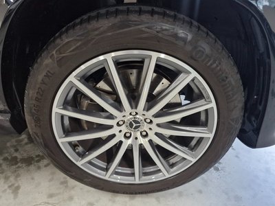 MERCEDES-BENZ GLS - 10