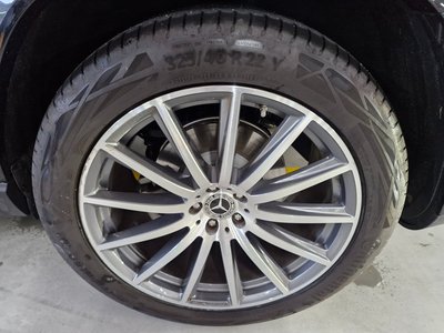 MERCEDES-BENZ GLS - 4