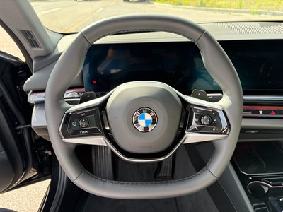 2025 BMW 5 SERIES 缩略图 13