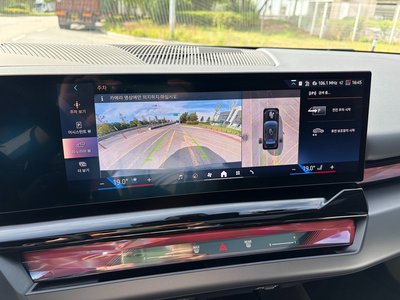 2025 BMW 5 SERIES 缩略图 11