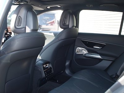 MERCEDES-BENZ E-CLASS - 9