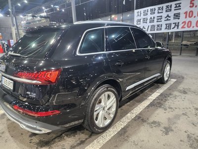 AUDI Q7 - 6