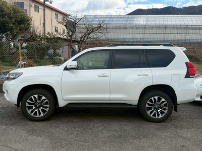 TOYOTA LAND CRUISER PRADO - 2