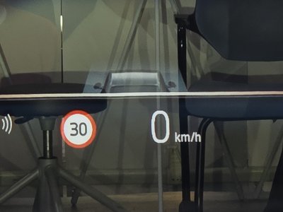 2025 BMW 5 SERIES — миниатюра 22