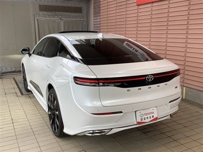 TOYOTA CROWN CROSSOVER - 5