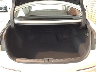 TOYOTA CROWN CROSSOVER - 6