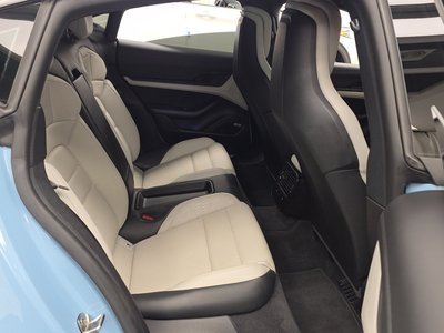 صورة مصغرة 18 لـ 2020 Porsche TAYCAN