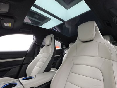 صورة مصغرة 24 لـ 2020 Porsche TAYCAN