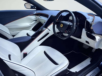 2022 Ferrari ROMA 照片 11