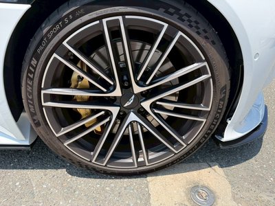 2024 Aston Martin DB12 照片 16