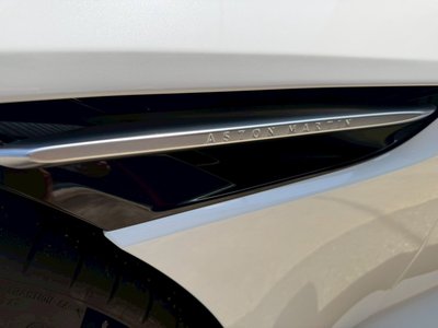 2024 Aston Martin DB12 照片 20
