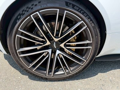 2024 Aston Martin DB12 照片 17