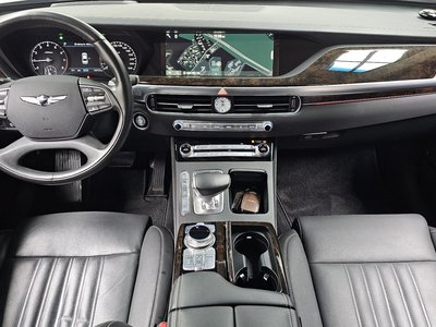 2020 Genesis G90 — фото 5